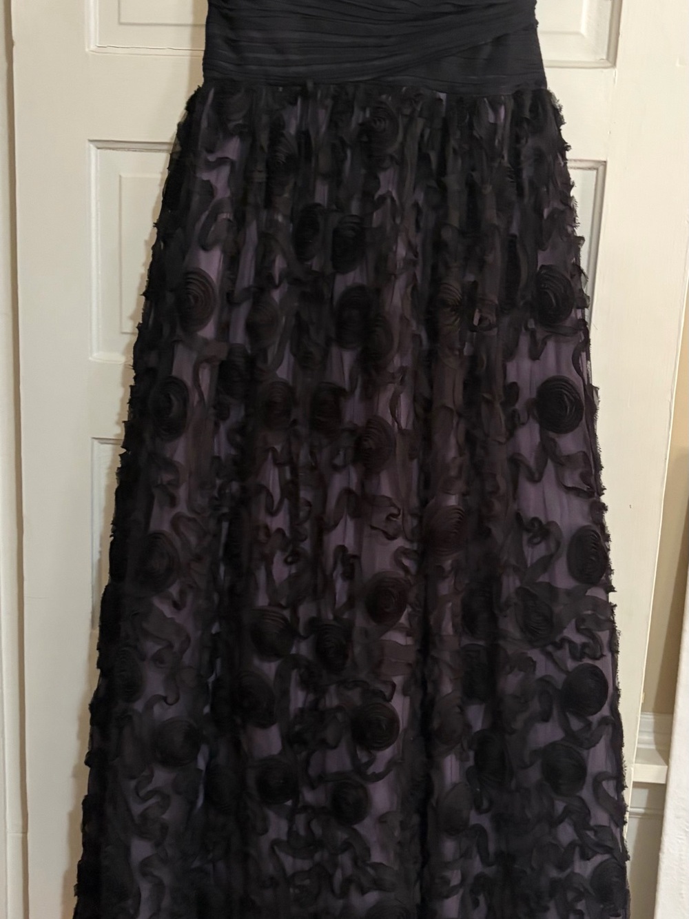 Monique Lhuillier Black Floral Applique Gown
